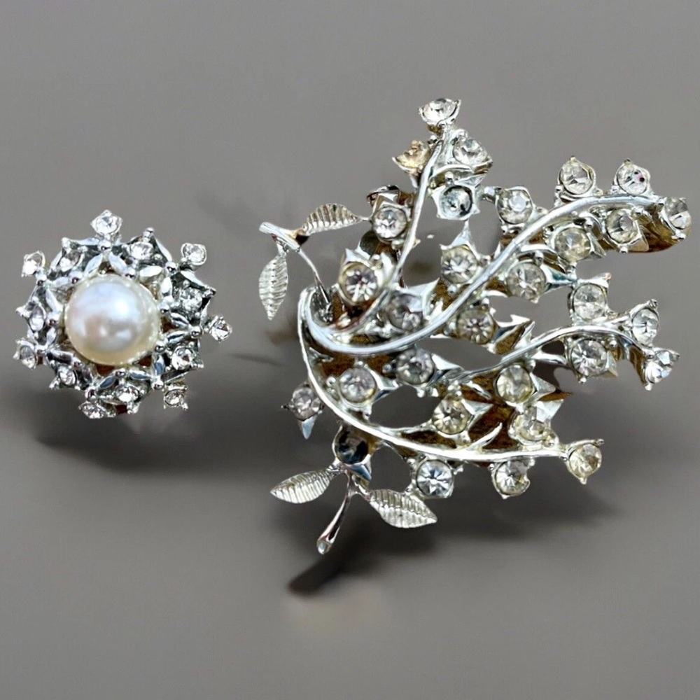 Elegant Silver and Pearl Floral Brooches Sarah Coventry Lot